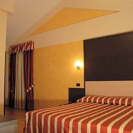 Iacone 3* Chieti
