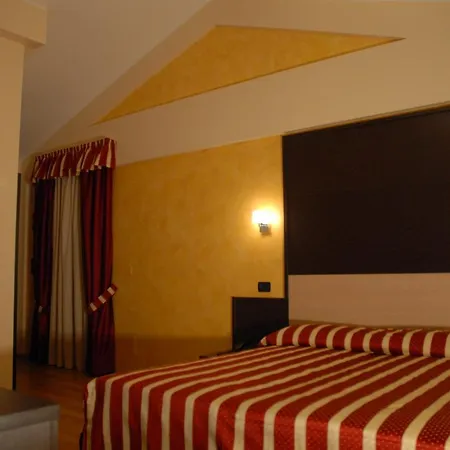 Iacone 3*
